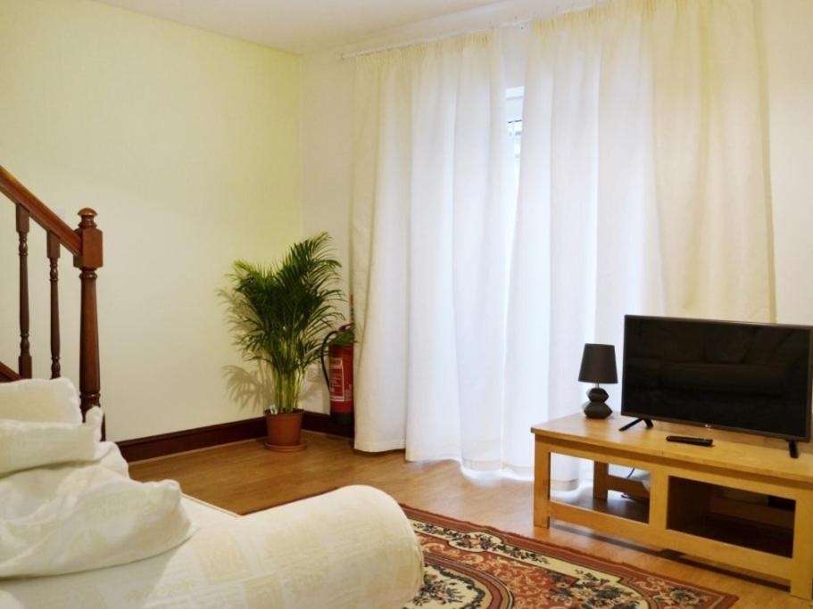 Cardigan And Celtic Bay Guest House Aberystwyth Room photo